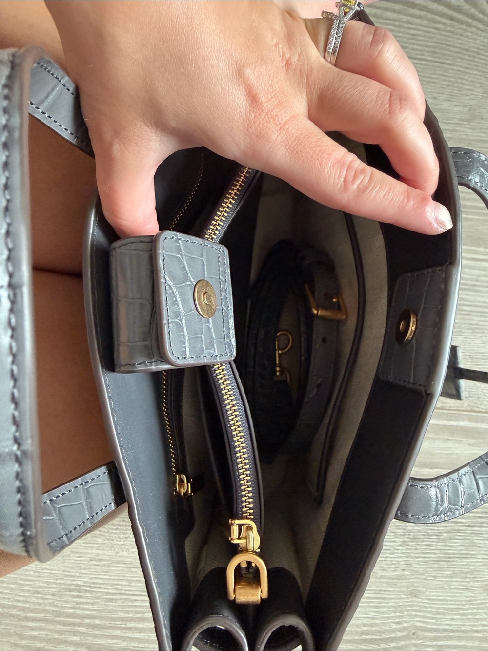Tory Burch Walker Diamond Embossed Croc Leather Grey Satchel sophisticated luxe - Picture 6 of 7